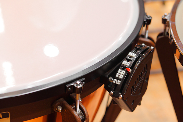 開演前に佇むティンパニー